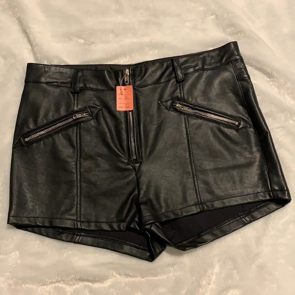 24HRS/Lip Service Faux Leather Shorts - Picture 1 of 6